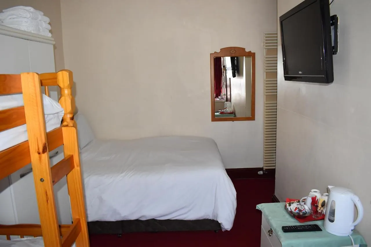 Lyndhurst Hotel Blackpool