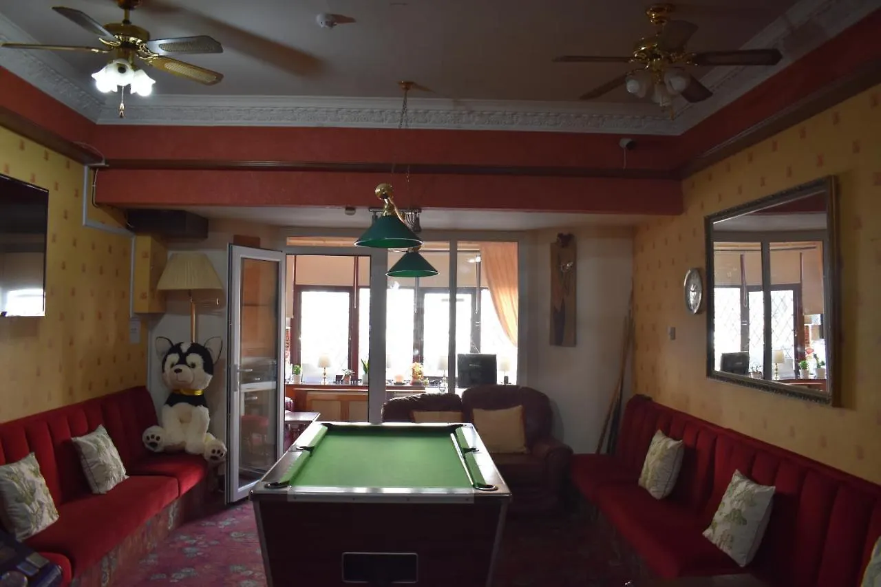 Lyndhurst Hotel ブラックプール