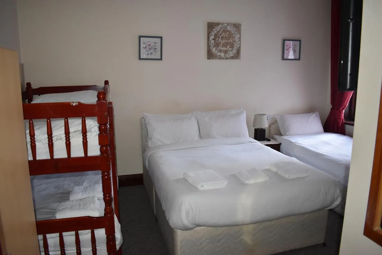 Lyndhurst Hotel Blackpool 2*,  United Kingdom