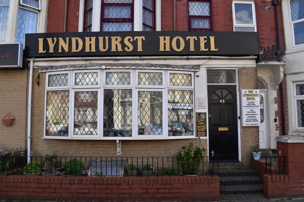 Lyndhurst Hotel ブラックプール