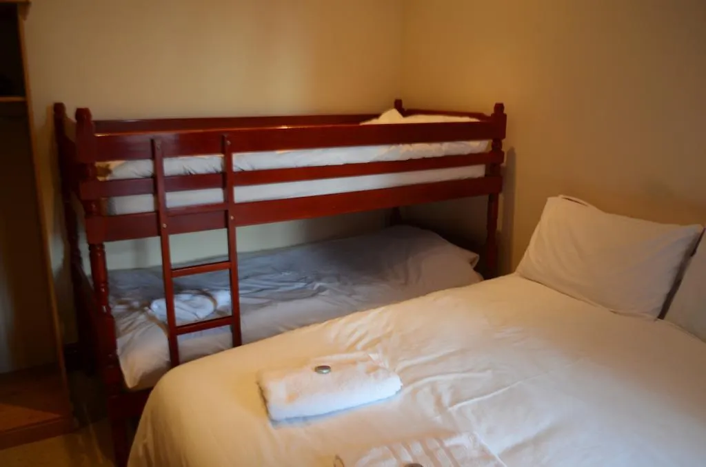 Lyndhurst Hotel Blackpool Bed & Breakfast