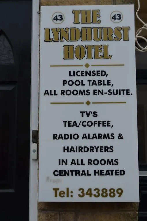 Lyndhurst Hotel ブラックプール 2*,