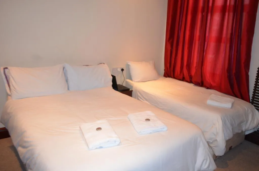 Lyndhurst Hotel Blackpool 2*,  United Kingdom